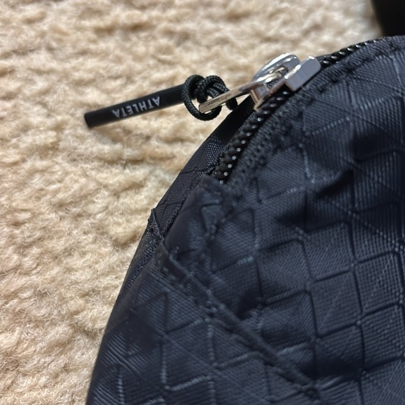 Athleta belt bag - Picture 4 of 10